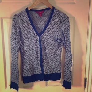 3/$20 Blue and White Patterned Cardigan